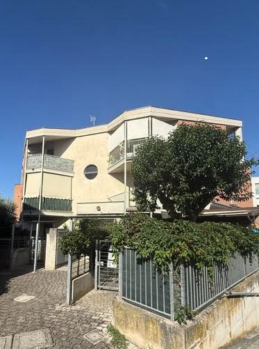 Vendita Senigallia - Mq. 100 - &euro; 330000